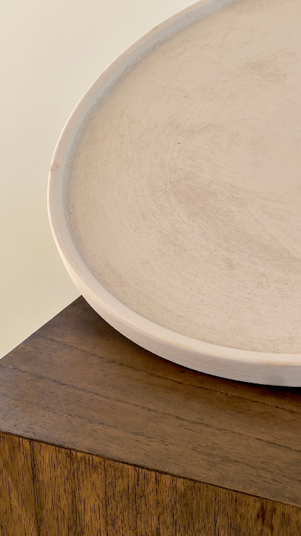 Niveus White Plate